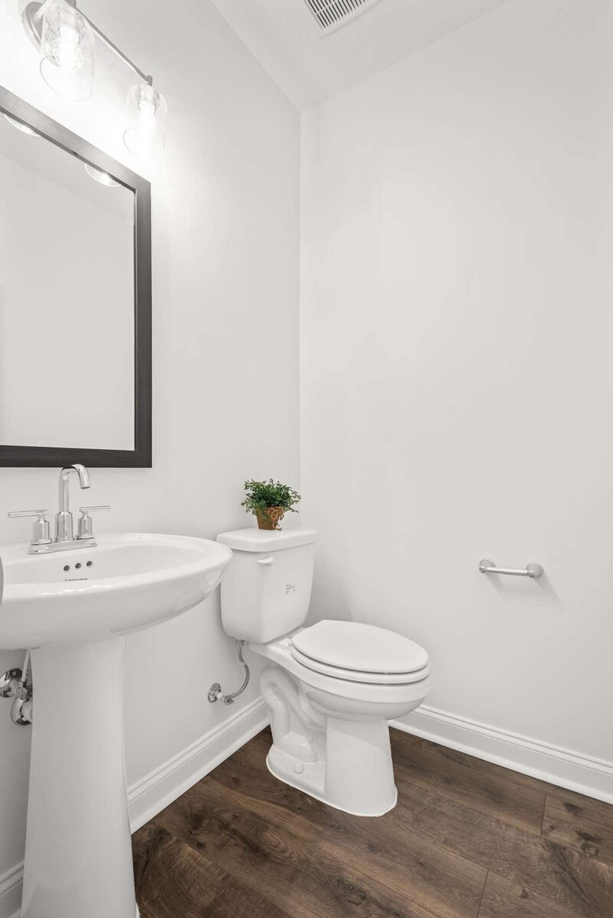 *** Photo is of a previously built Everly in another Drees Homes community. Selections and Standard Features may vary. ***