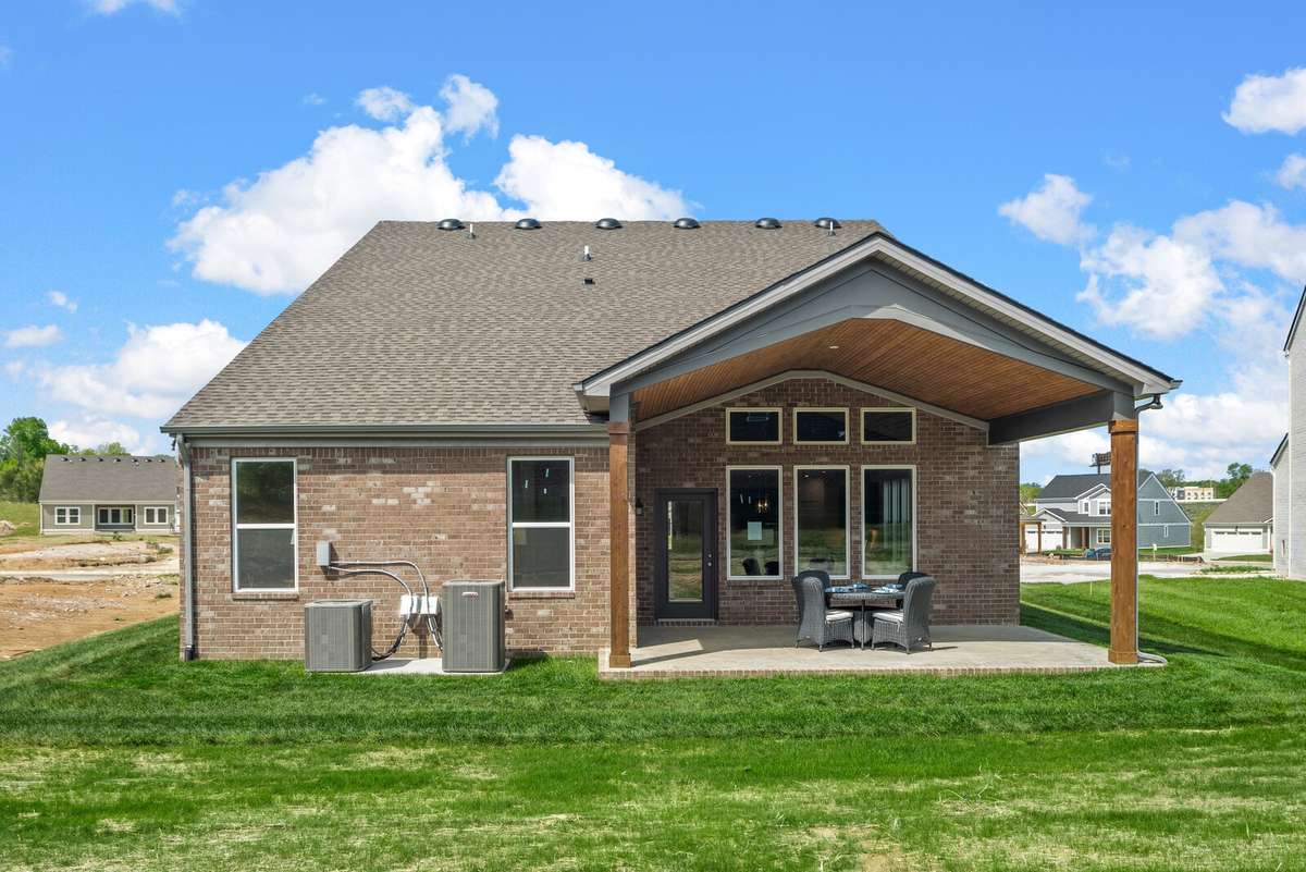 *** Photo is of a previously built Everly in another Drees Homes community. Selections and Standard Features may vary. ***
