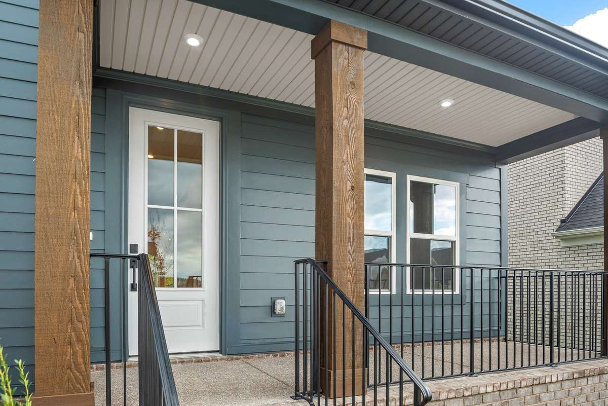 *** Photo is of a previously built Courtland in another Drees Homes community. Standard Features and selections may vary.***