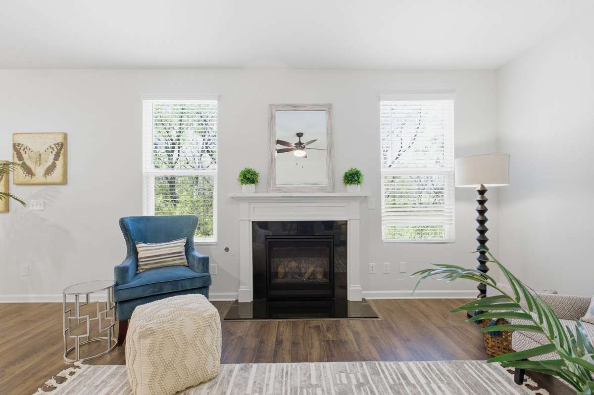 upgraded gas fireplace!