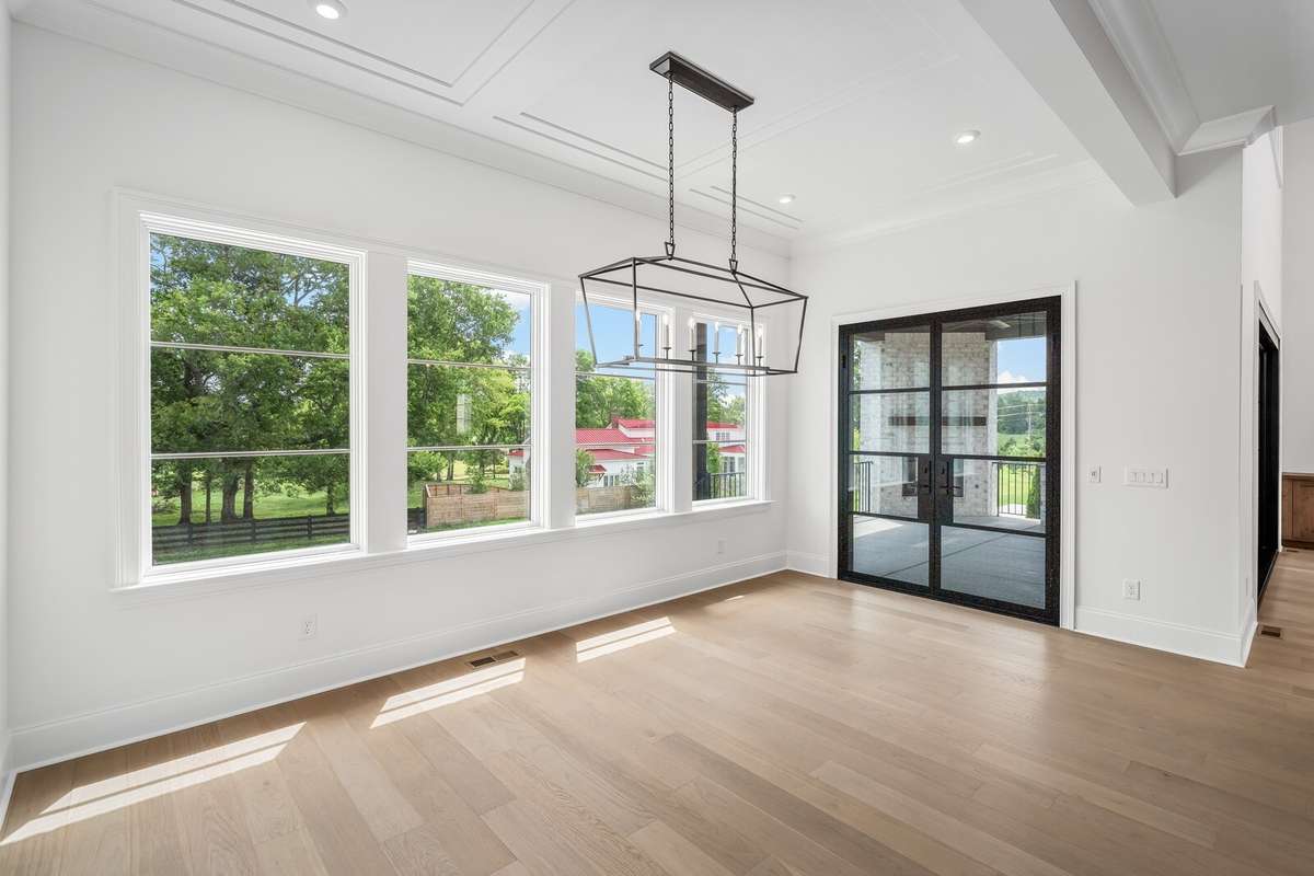 *** Photos are of a previously built Wilshire in another Drees Homes community. Standard Features and Options may vary. ***
