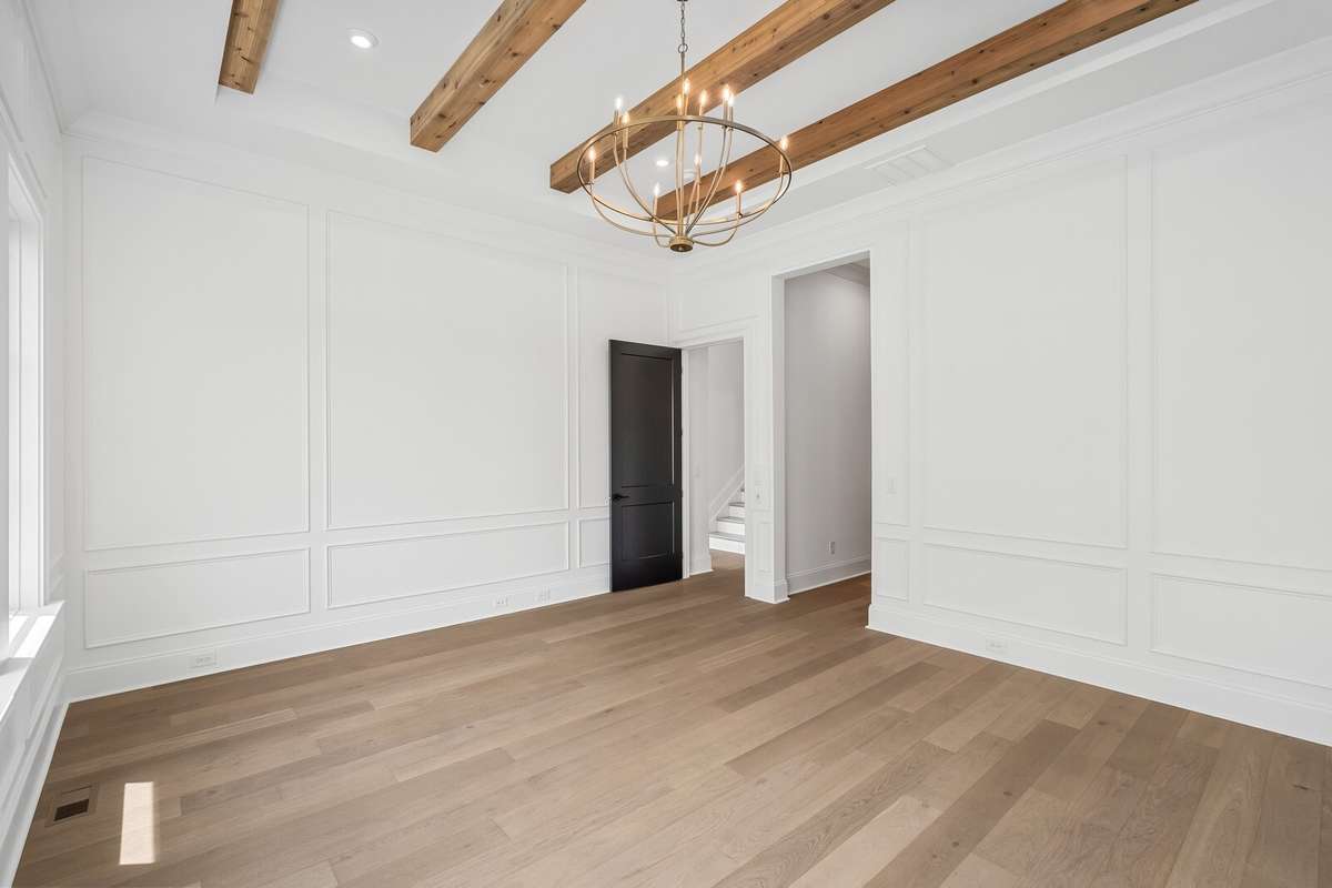 *** Photos are of a previously built Wilshire in another Drees Homes community. Standard Features and Options may vary. ***