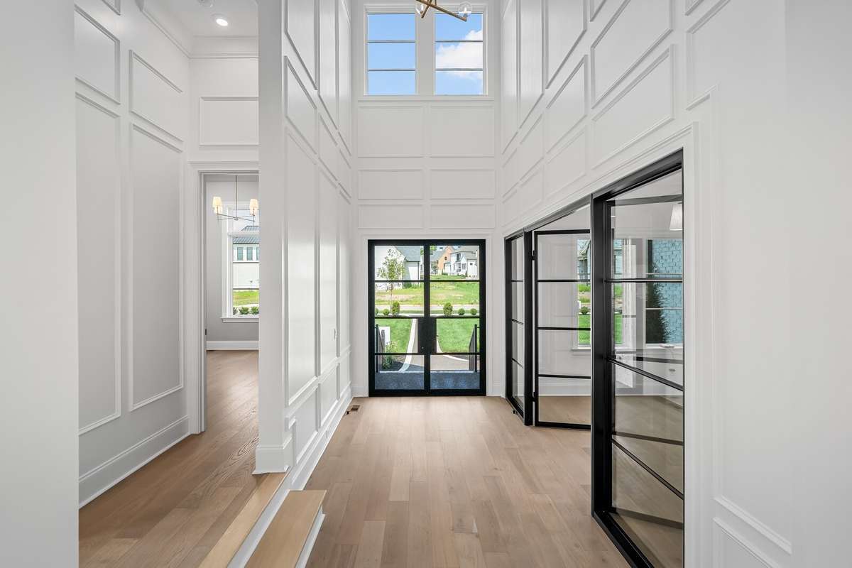 *** Photos are of a previously built Wilshire in another Drees Homes community. Standard Features and Options may vary. ***