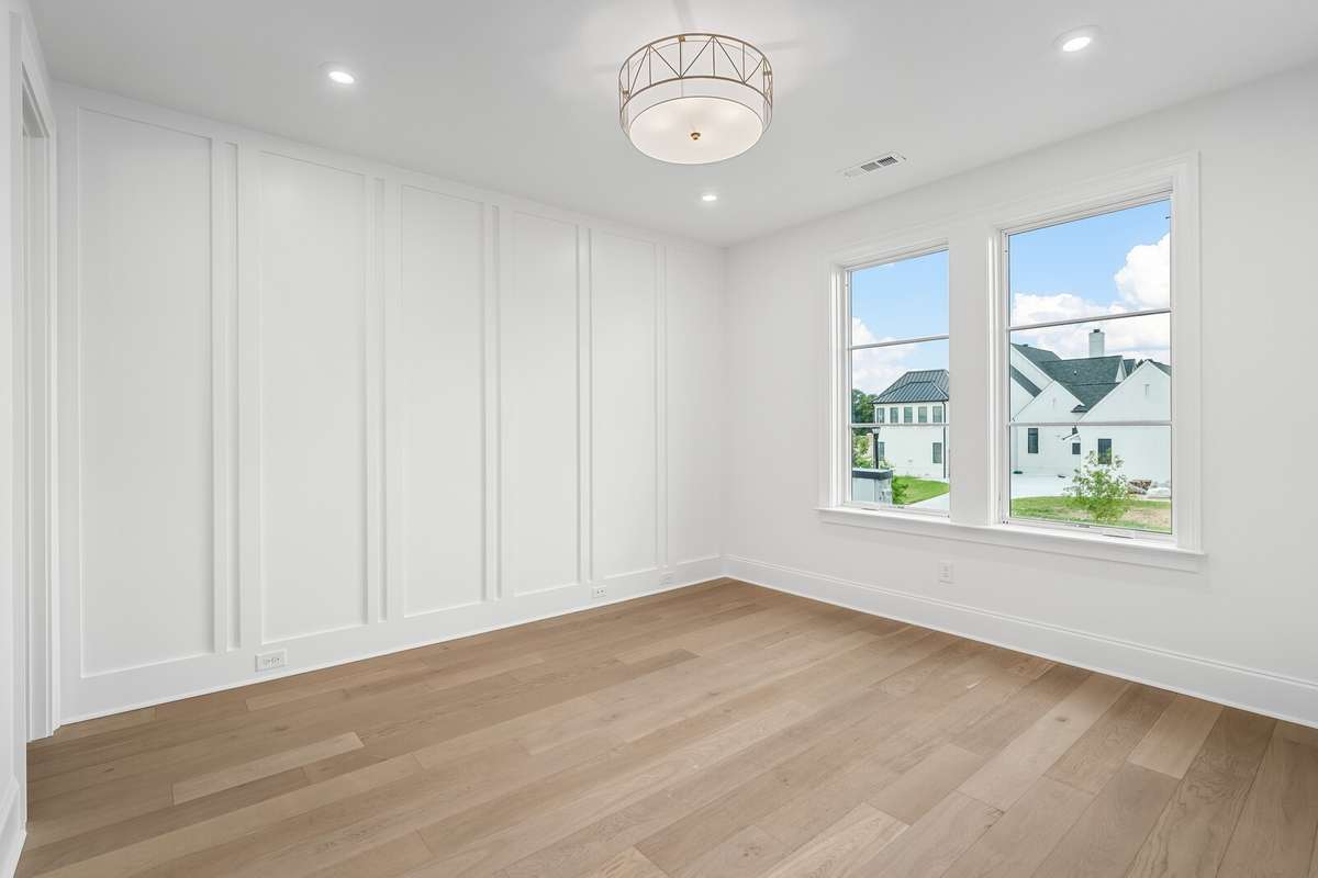 *** Photos are of a previously built Wilshire in another Drees Homes community. Standard Features and Options may vary. ***