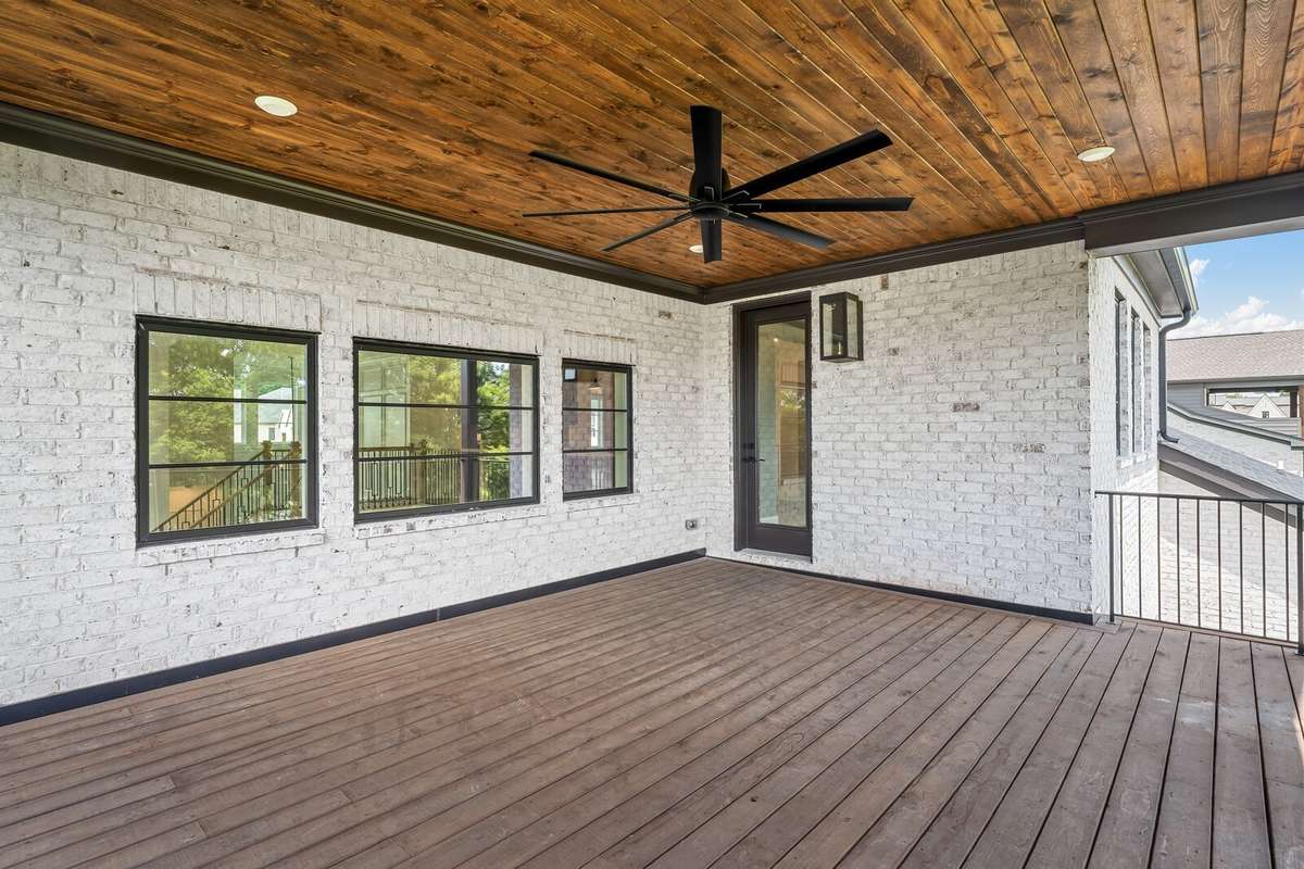*** Photos are of a previously built Wilshire in another Drees Homes community. Standard Features and Options may vary. ***