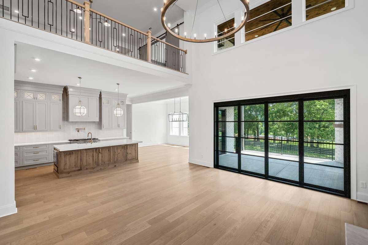 *** Photos are of a previously built Wilshire in another Drees Homes community. Standard Features and Options may vary. ***