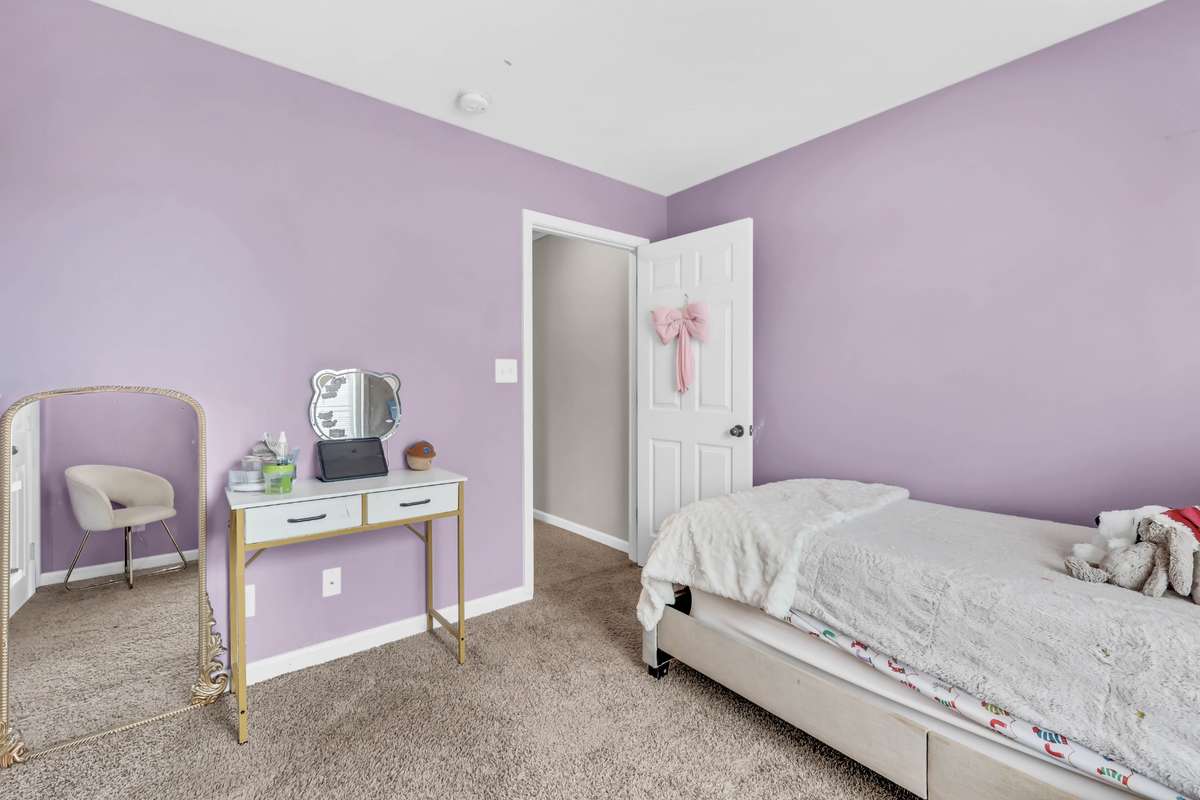 Another view of bedroom 3.