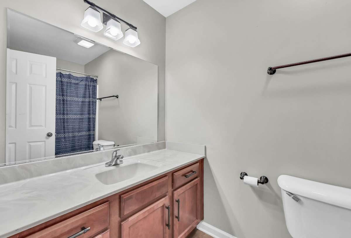 Guest bathroom upstairs