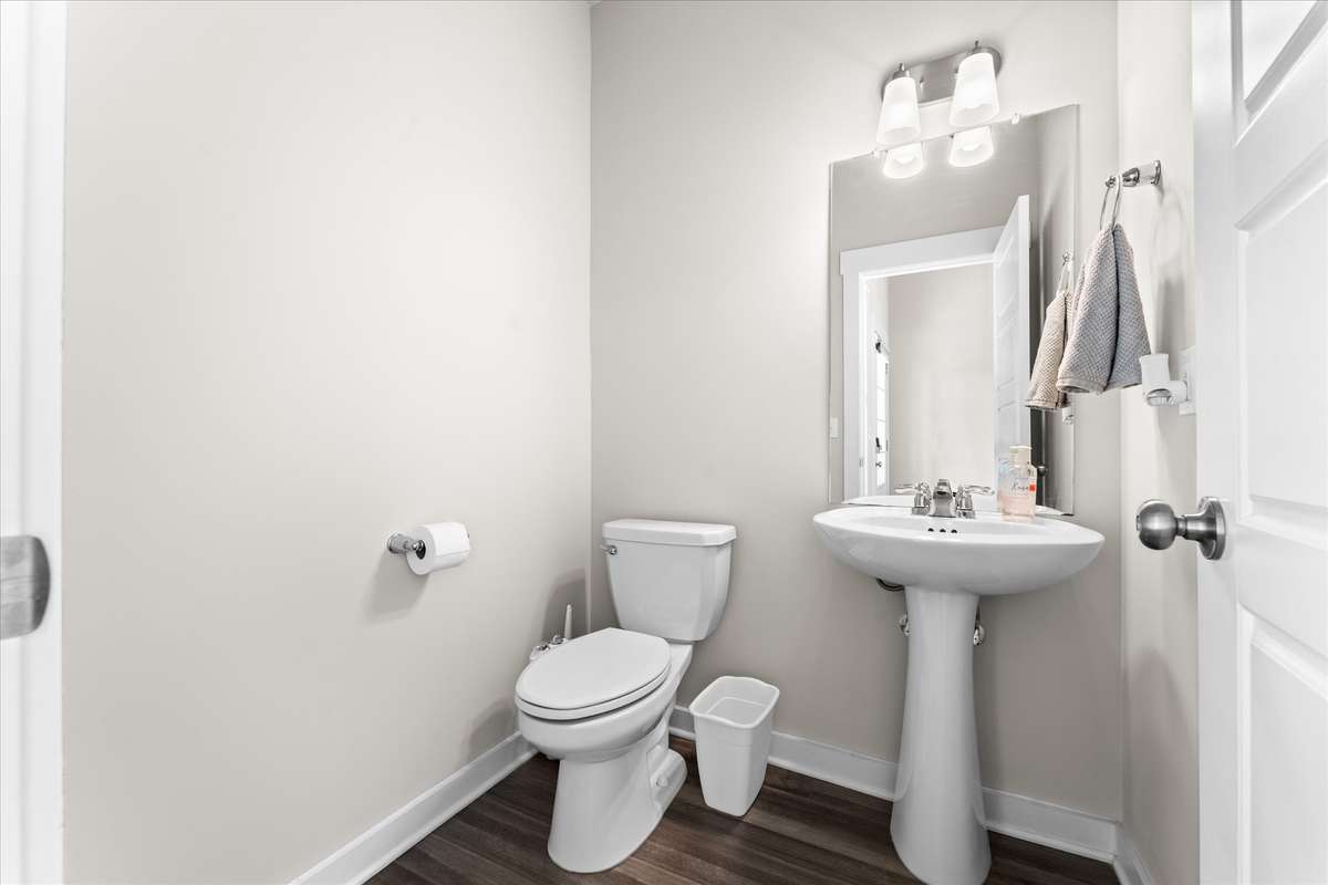 Guest half bath