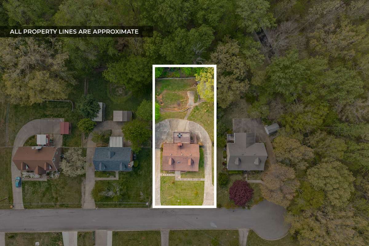 1028 Foxmoor Drive Estimate Boundary lines