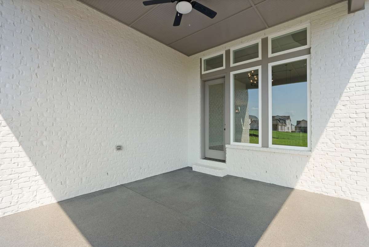Pictures are used for marketing purposes only. Actual building and plan may vary.