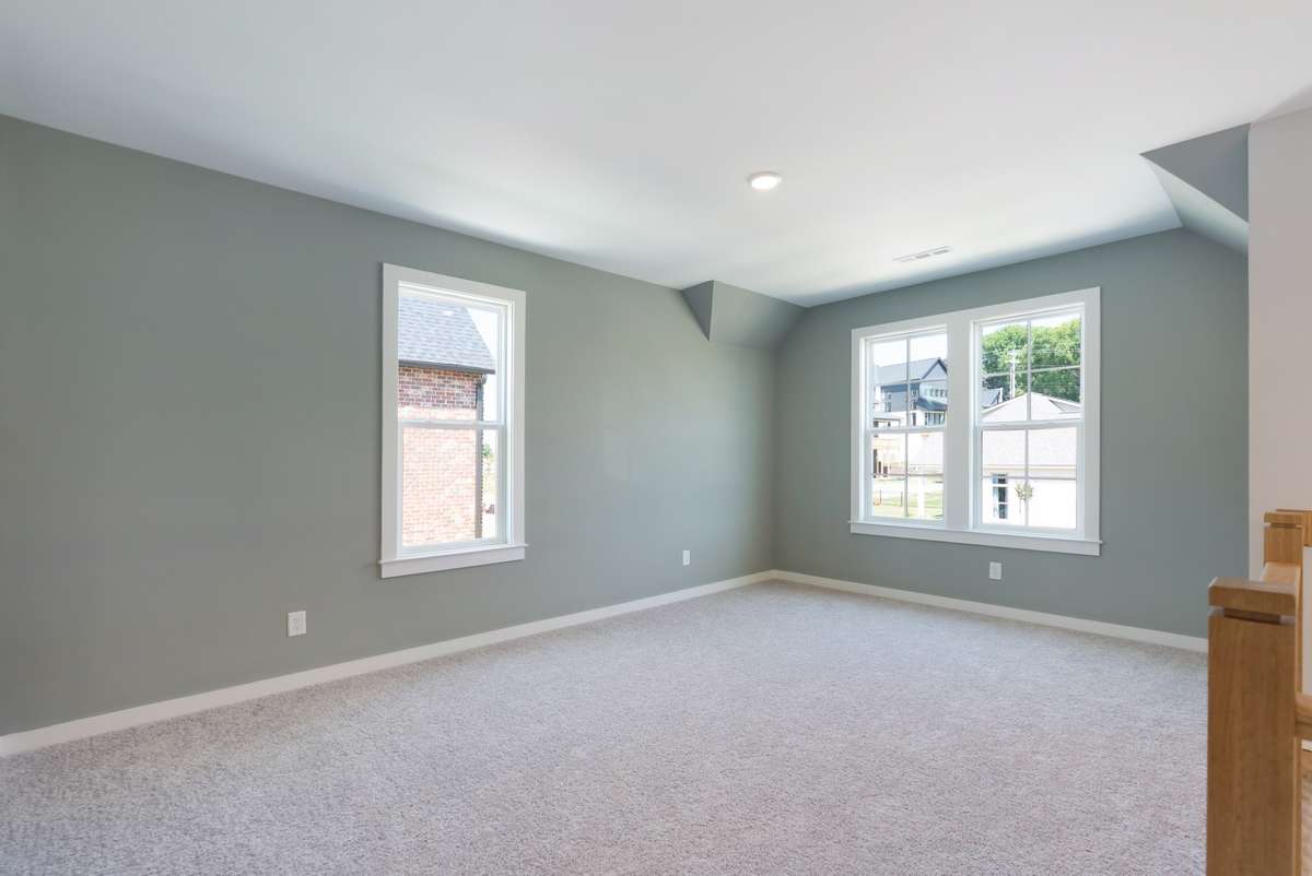 Pictures are used for marketing purposes only. Actual building and plan may vary.
