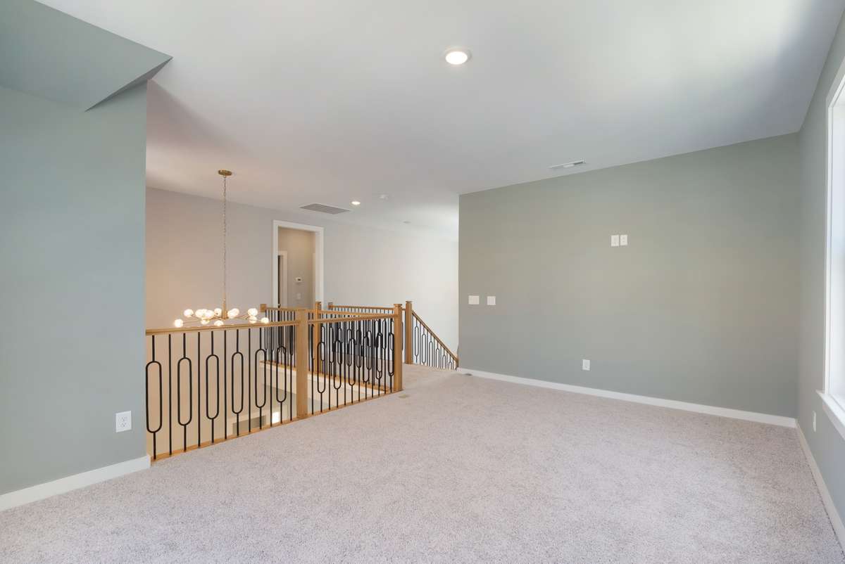 Pictures are used for marketing purposes only. Actual building and plan may vary.