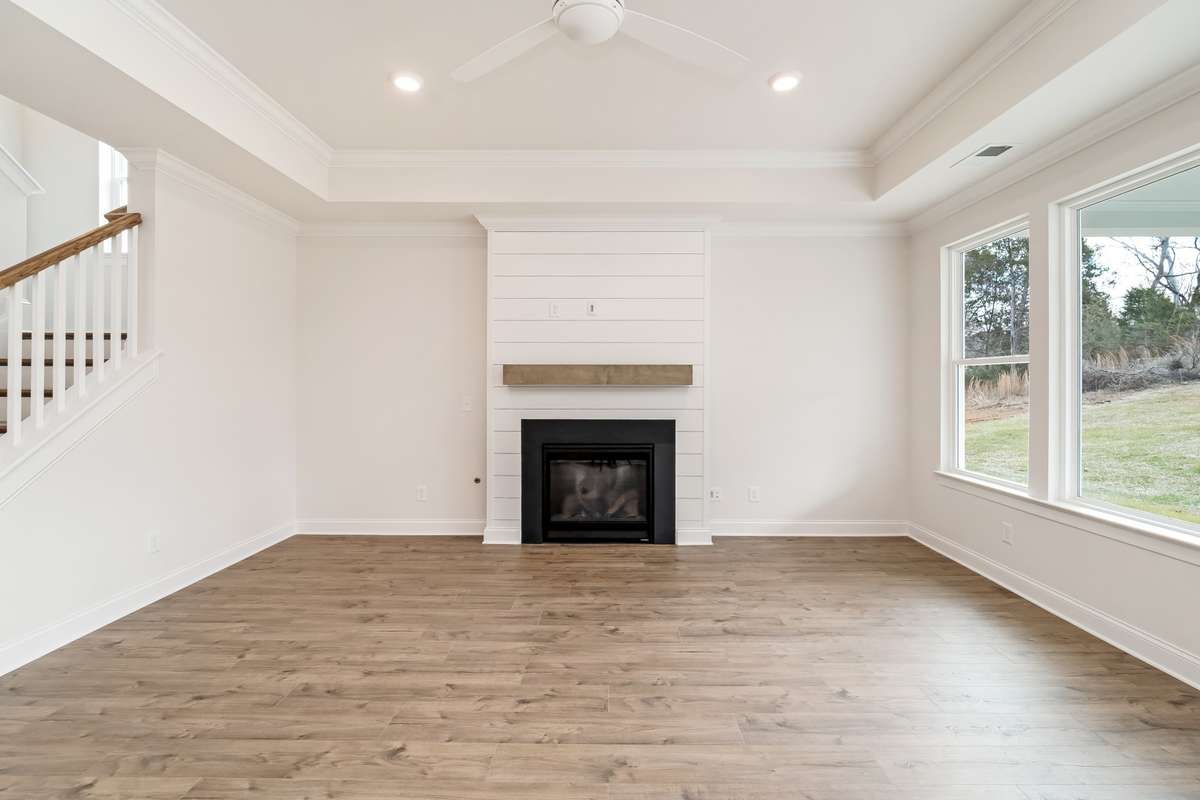 STOCK PHOTOS OF HARLOW PLAN. NOT ACTUAL HOME.