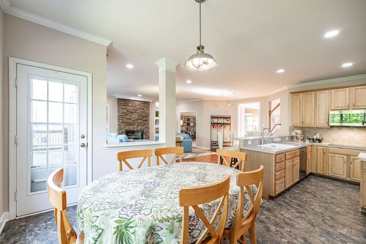 Breakfast nook with access to outside deck