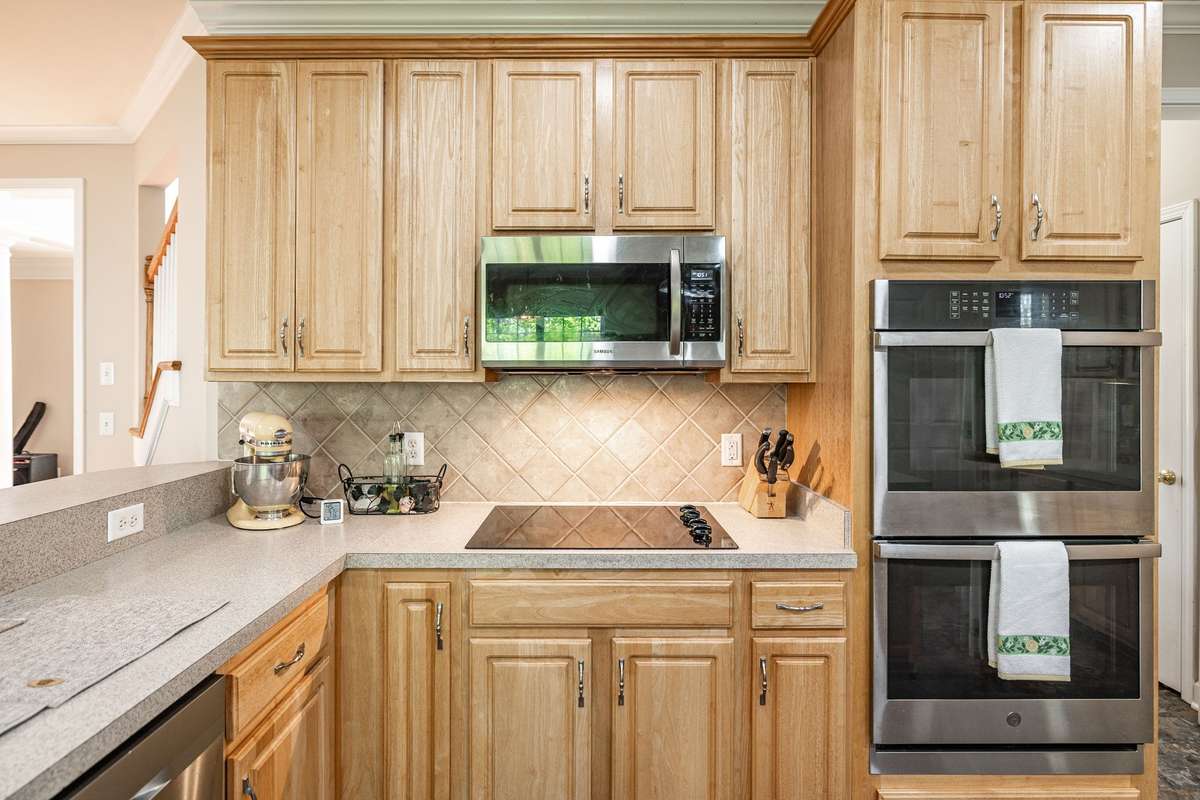 Double ovens!