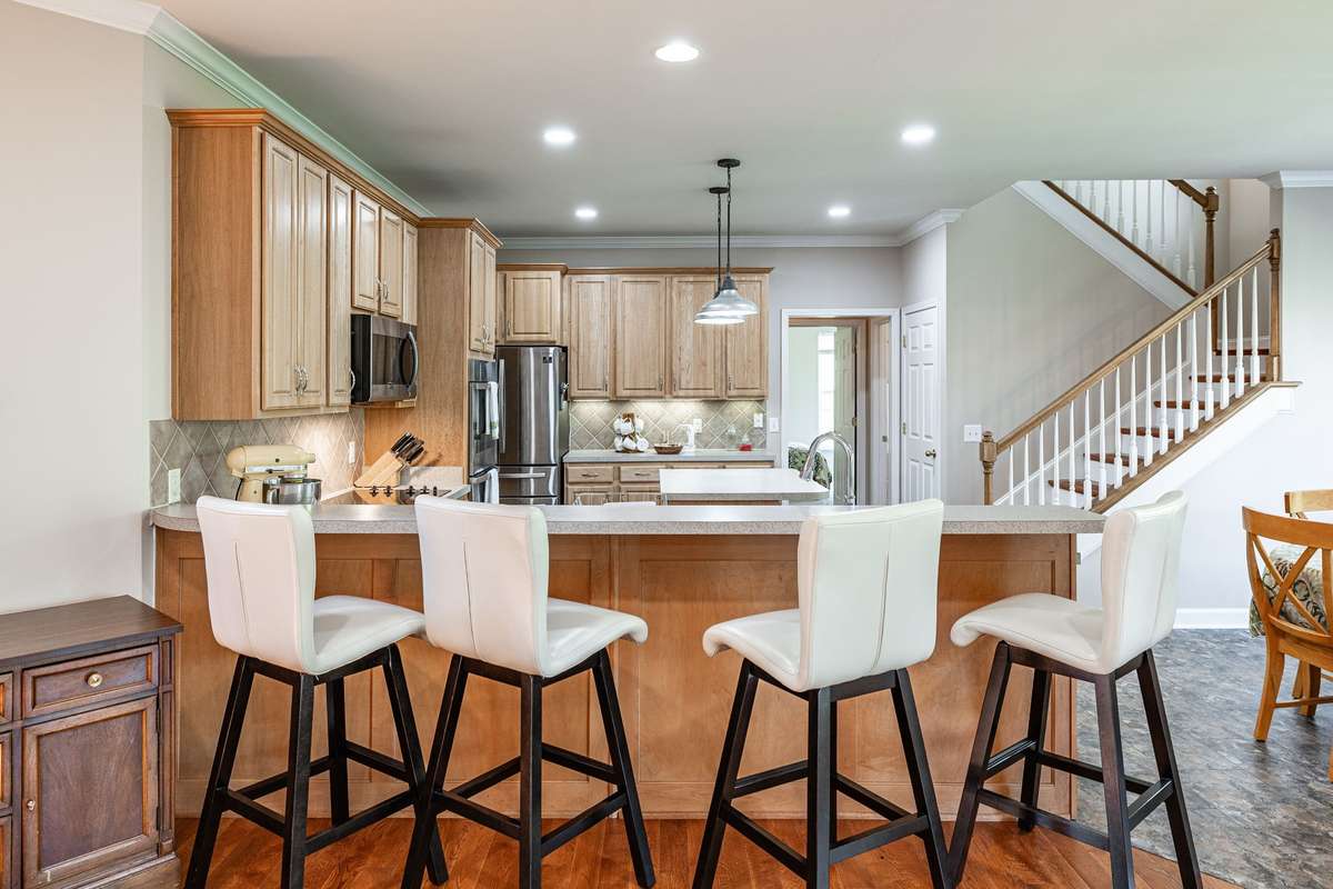 Kitchen bar