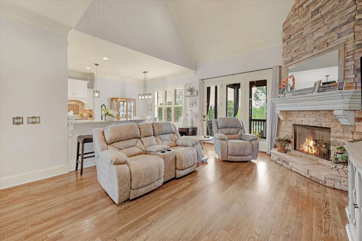 Beautiful gas fireplace