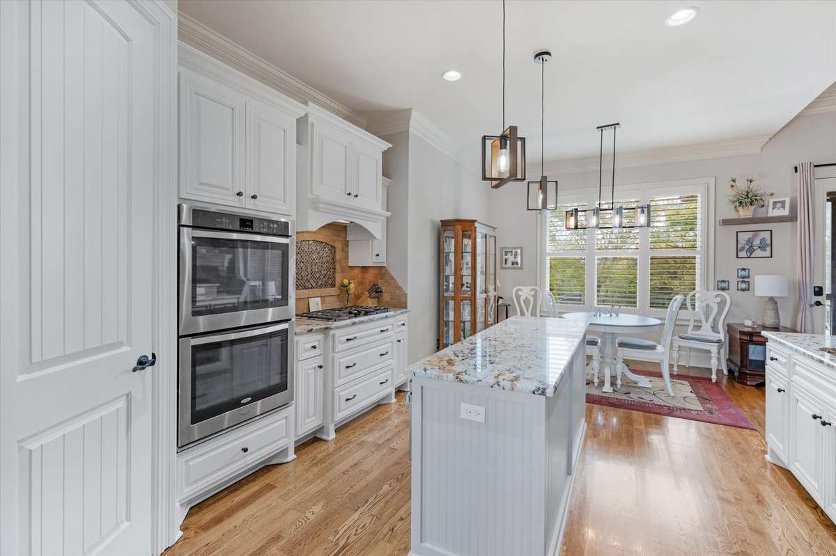 Beautiful Kitchen with Double Ovens