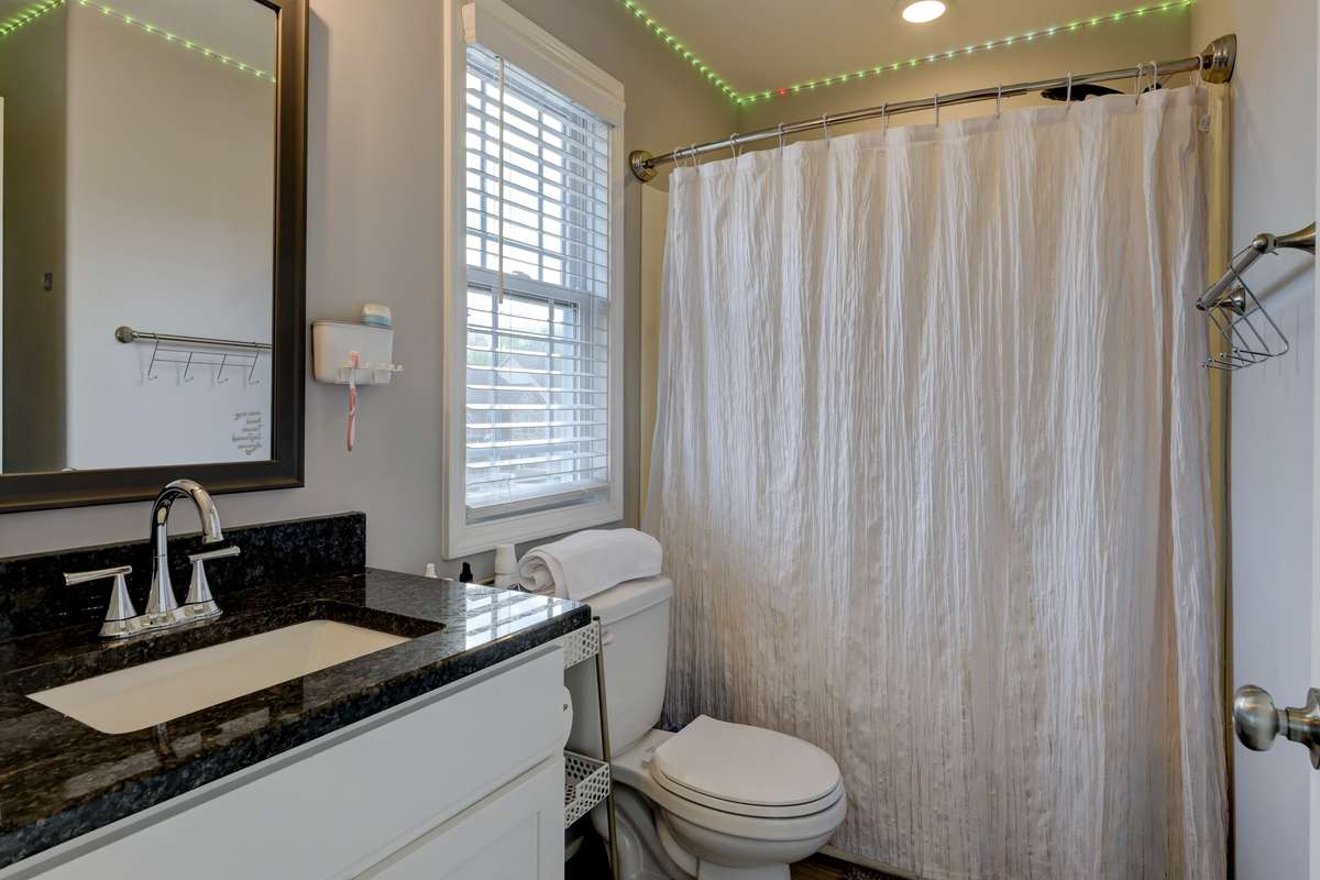 Jack-n-Jill bathroom