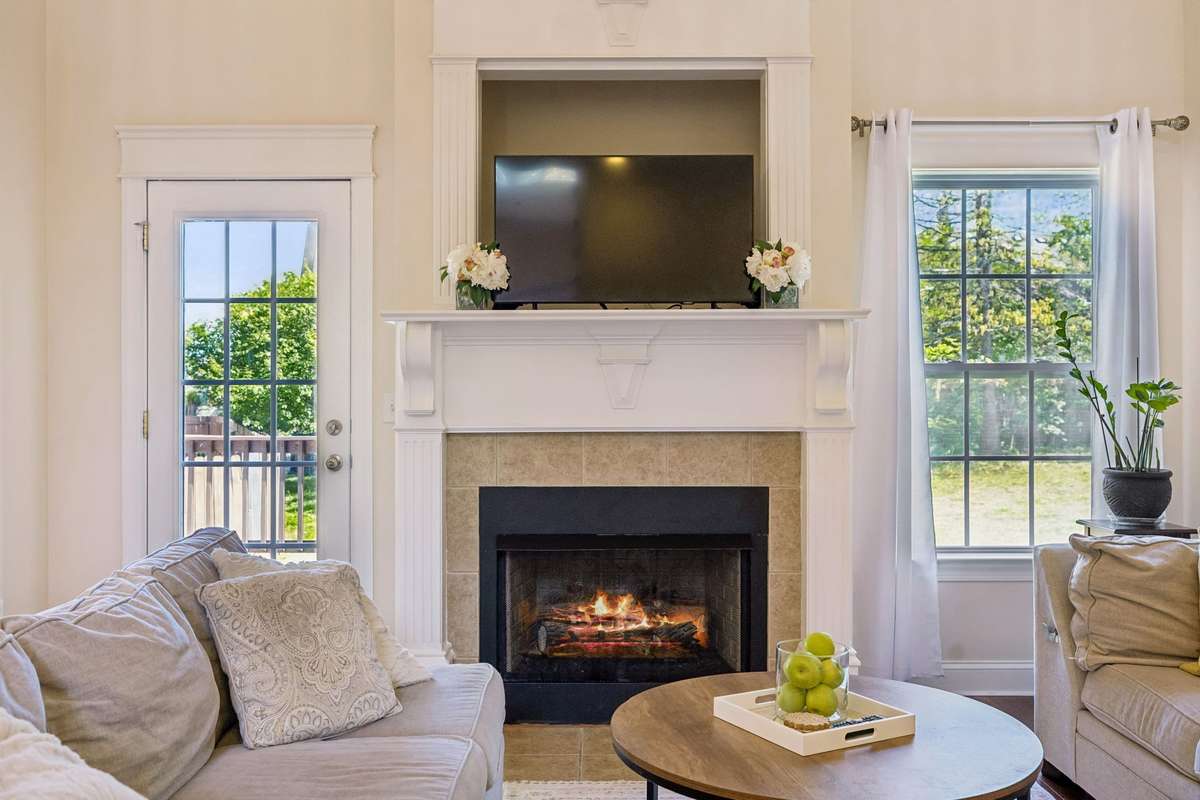 beautiful,peaceful, and cozy fireplace in living room