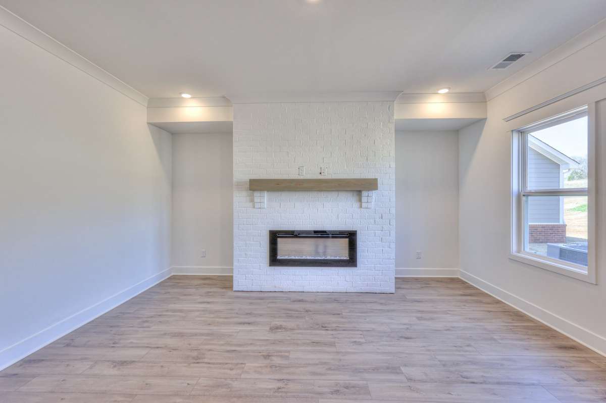 *Photos of a model home. Features WILL vary on listed home.