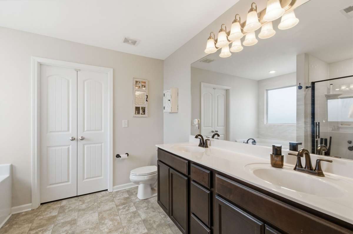 All new sink/towel hook
Hardware