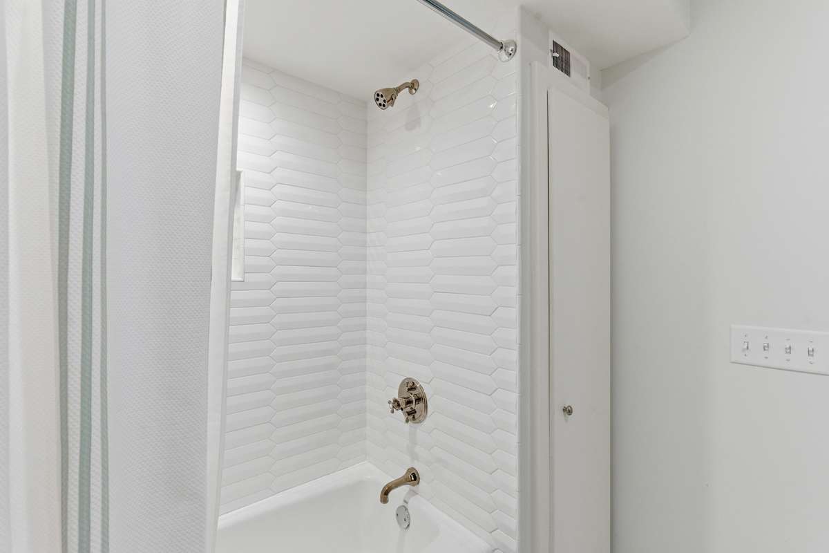 Full bath #3.