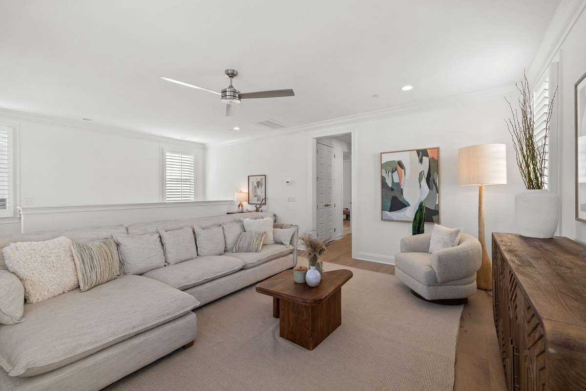 Photos represent a model home of the same floor plan and are not the actual home being constructed. Interior finishes, selections, and colors will be different.