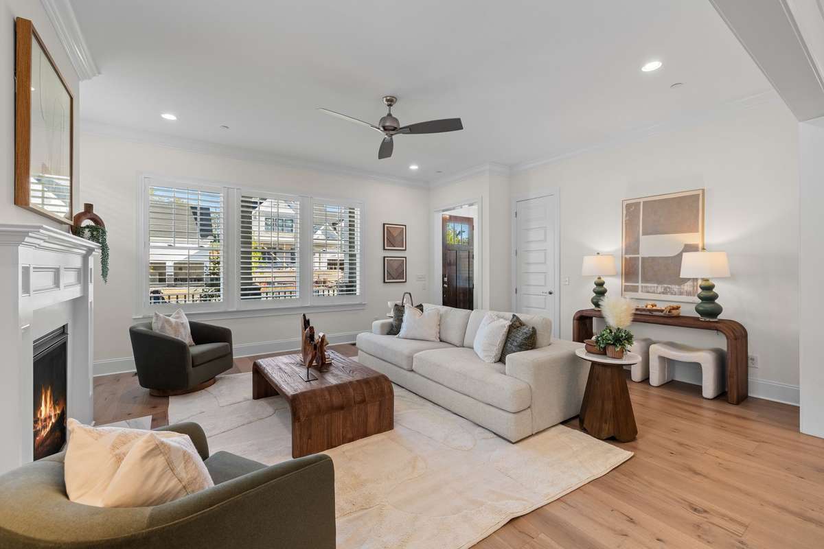 Photos represent a model home of the same floor plan and are not the actual home being constructed. Interior finishes, selections, and colors will be different.