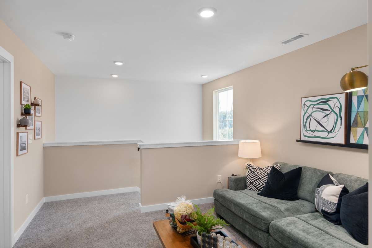 Photo of staged Willow in different community. Finishes may vary.
