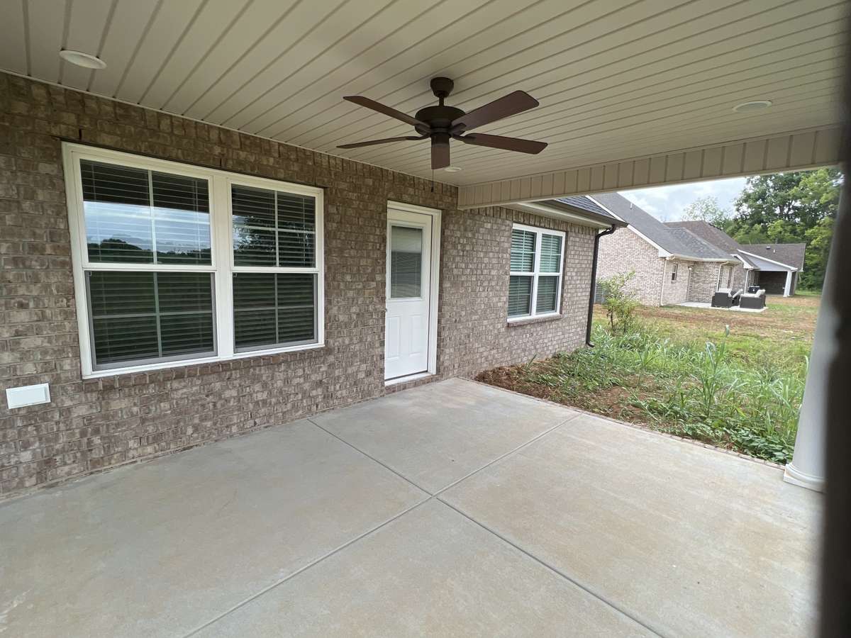 Photo of different home but same floor plan. Finishes will vary.