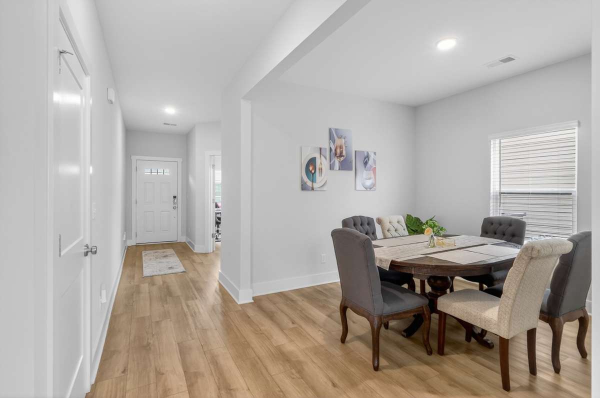 Dedicated dining room for both everyday use and entertaining.