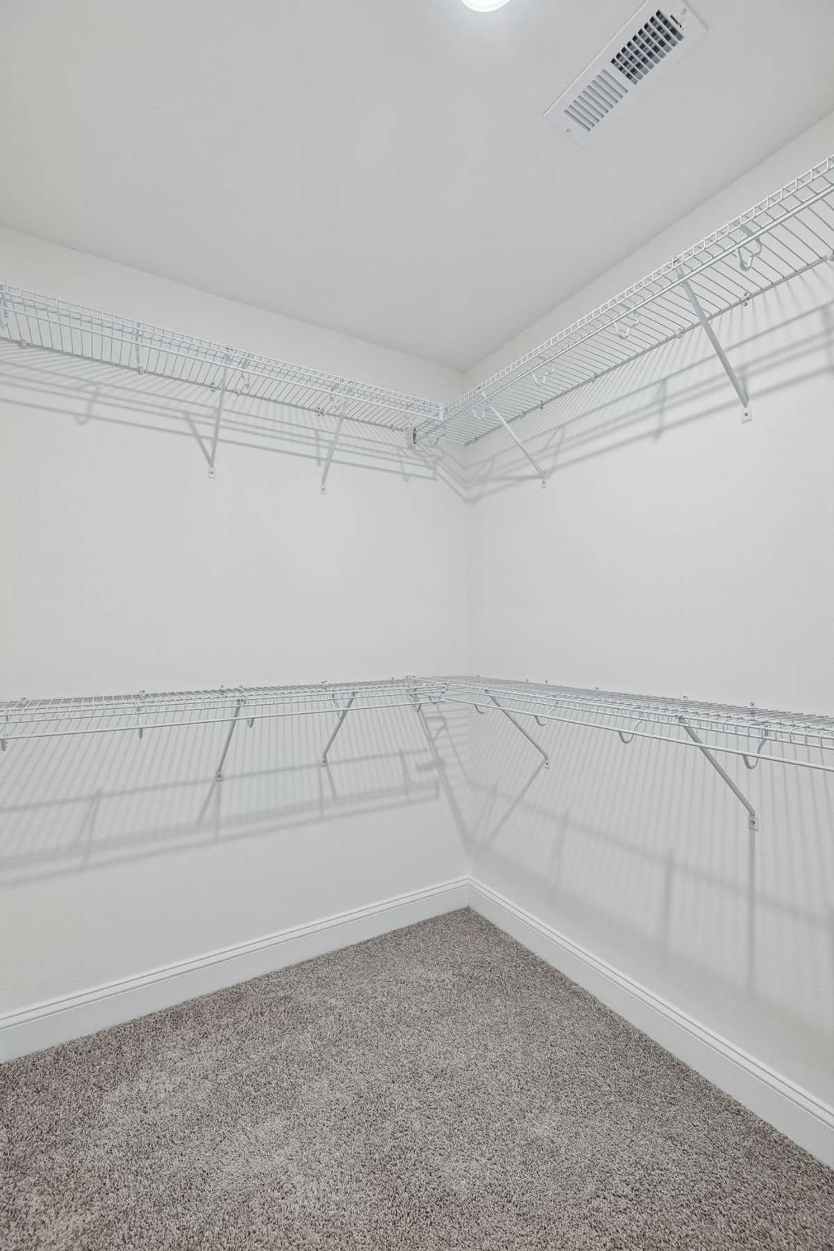 Sample pictures of a previous build showing the Meg Floor Plan.  Materials and Colors are subject to change without notice.