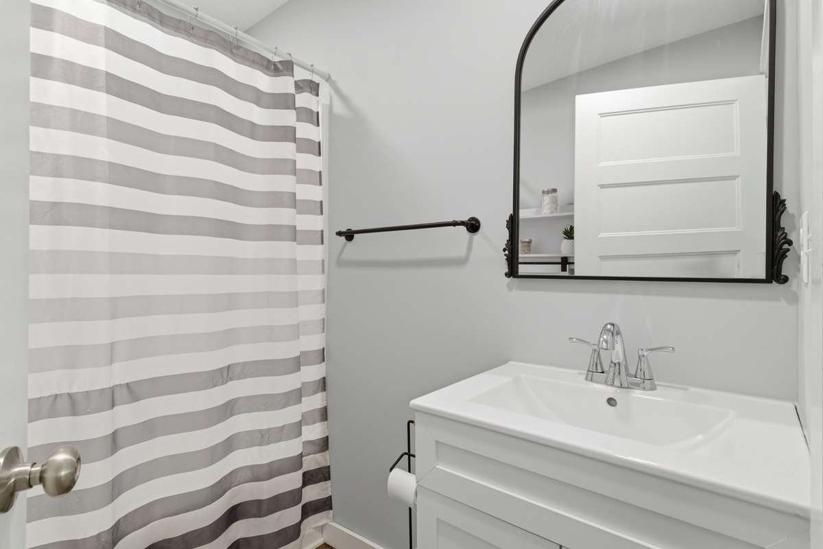 Secondary bathroom
