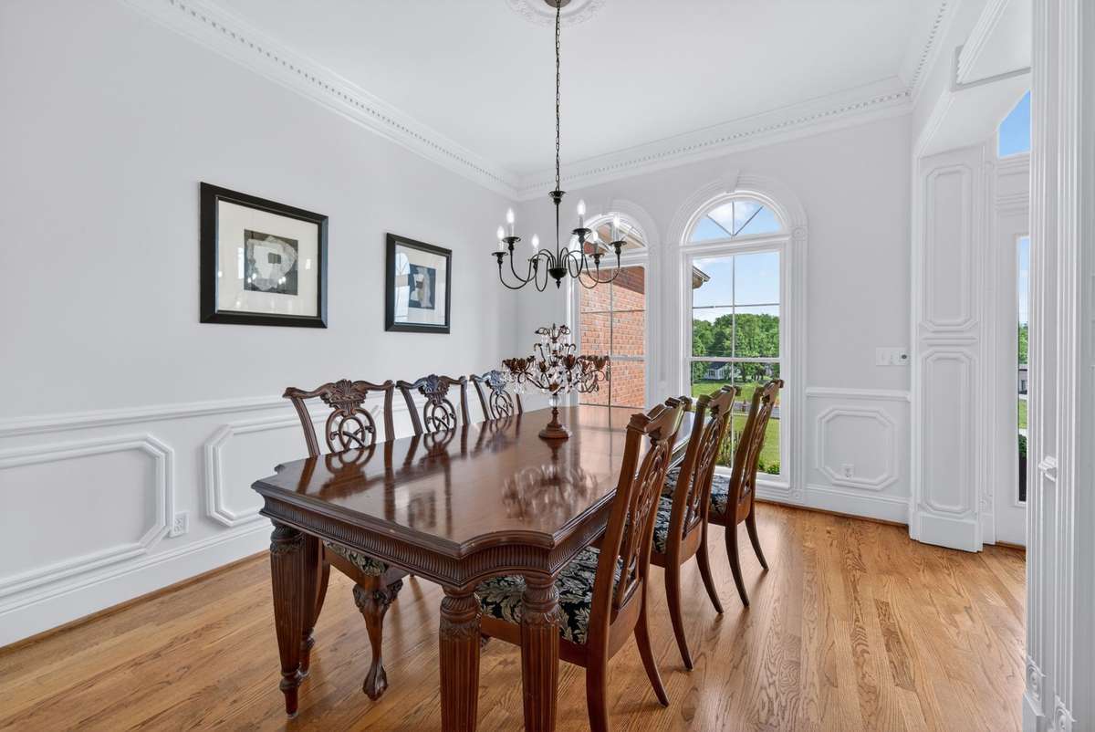 Dining room to the right when you walk in the front door.