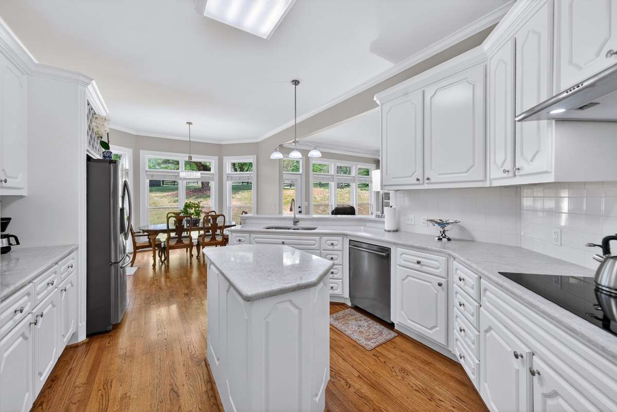 Quartz countertops installed in 2020
