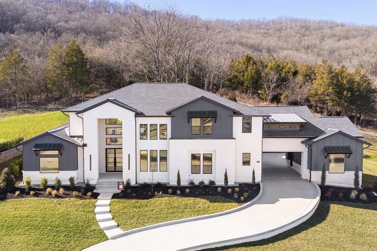 A TRUE MASTERPIECE IN ARCADIA — a total WOW from the moment you arrive, designed to impress at every turn.