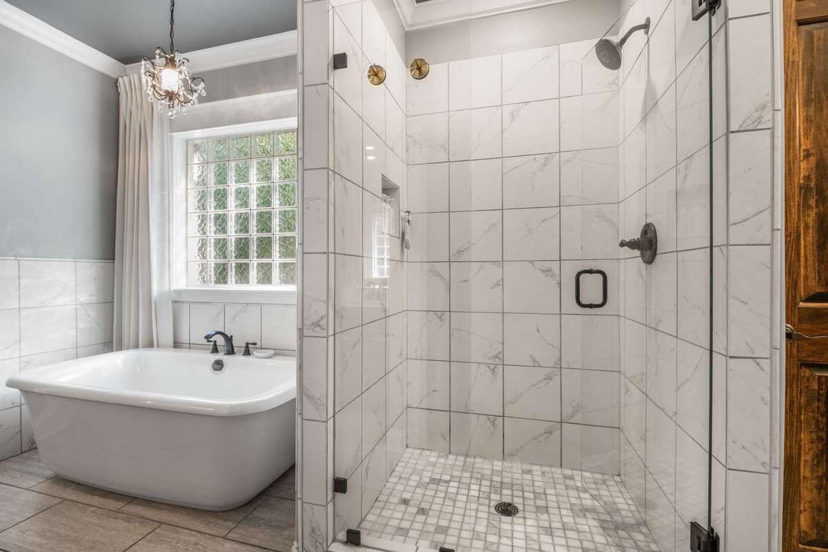 Primary suite tile shower