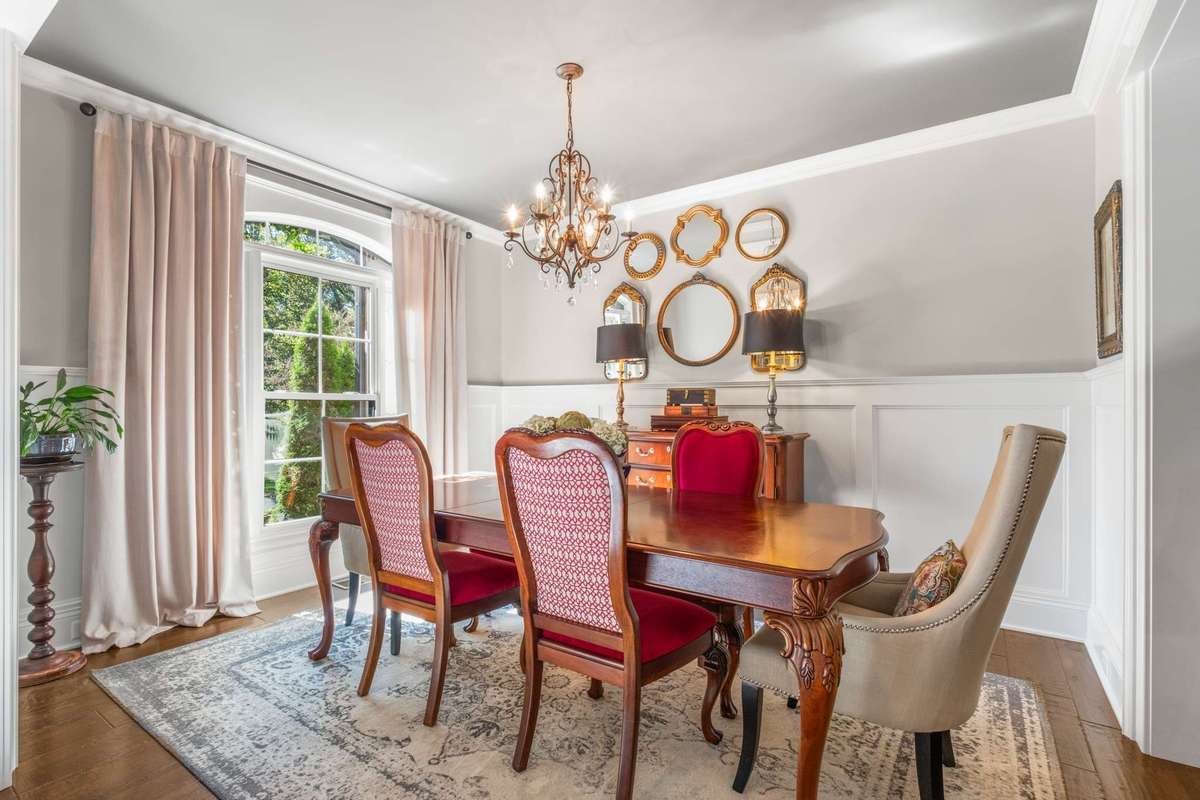Formal dining off the entry