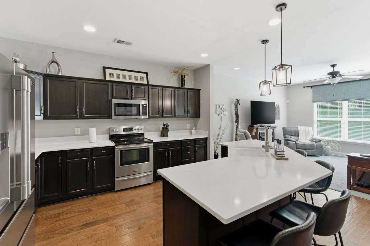 Large Kitchen with lots of Cabinets and Quartz countertops