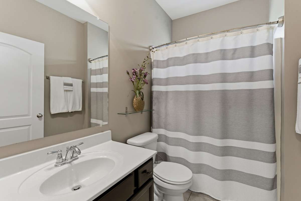 2nd Full Bath - Main Level