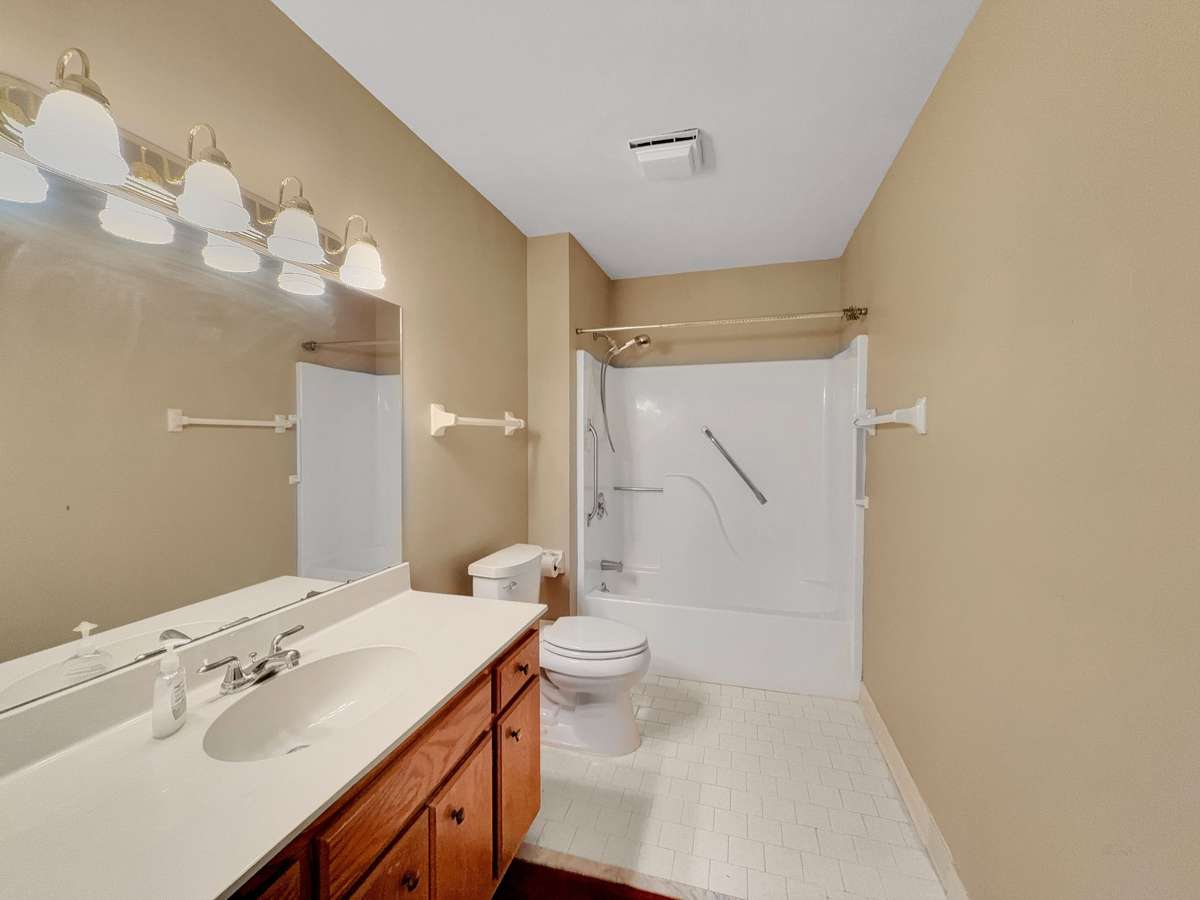 Secondary Bath