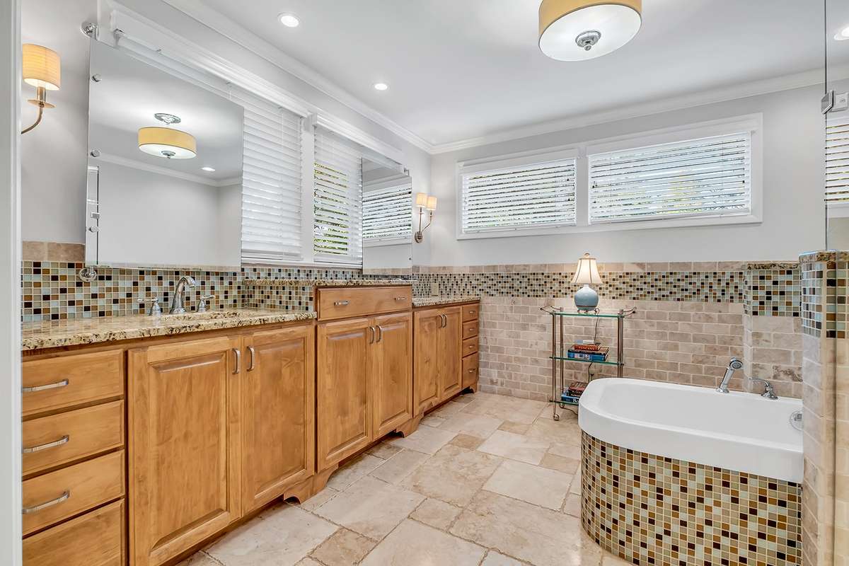 Renovation by interior designer Connie Long (reminiscent of an Italian courtyard garden)