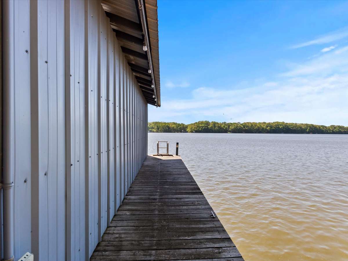 Pier