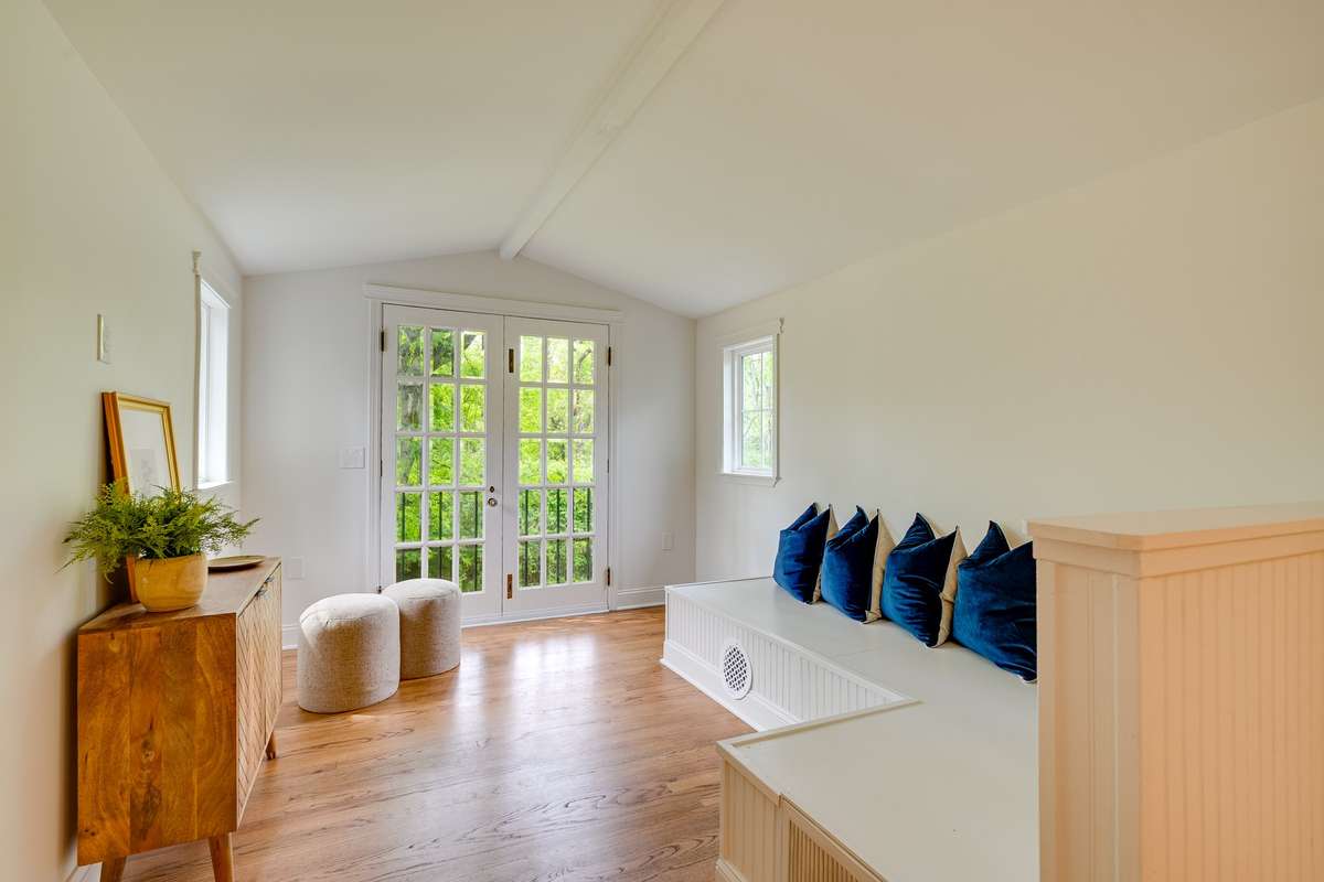 Built in seating makes this nook incredibly functional.