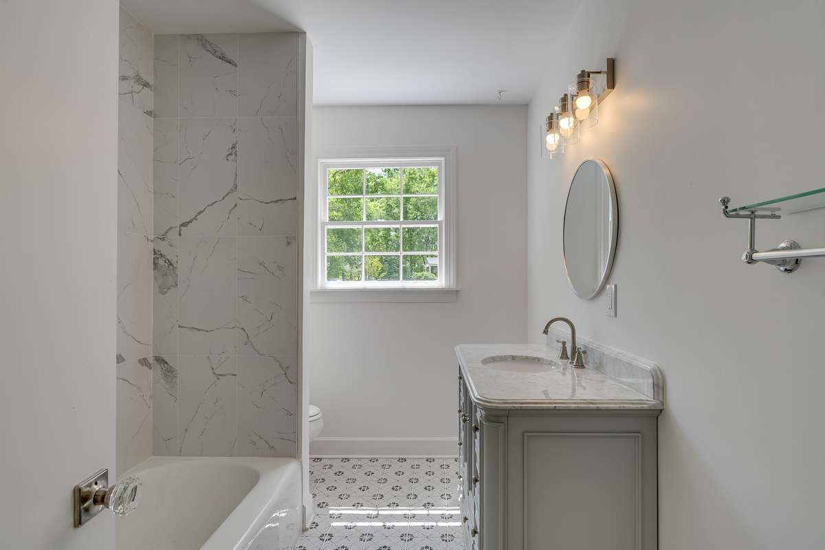 Guest bathroom downstairs