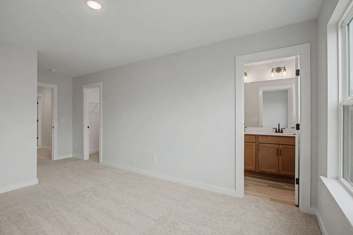 Secondary Suite on 2nd Floor with Walk-In Closet & Full Bath