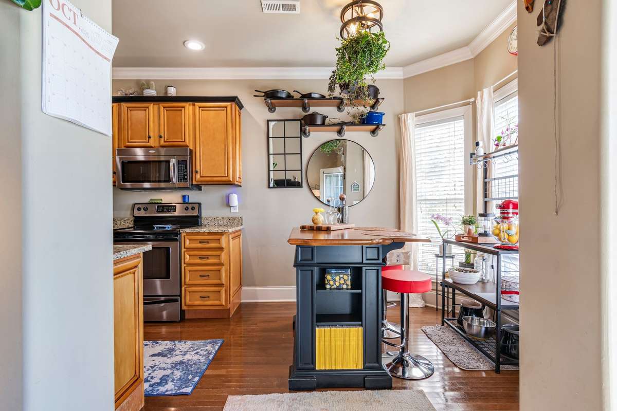 Floor to ceiling bay window.