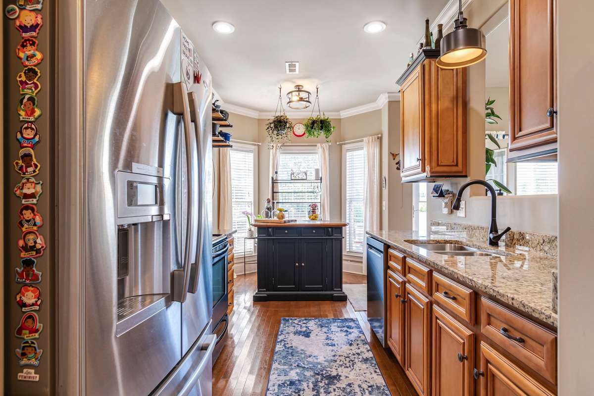 Stainless appliances.